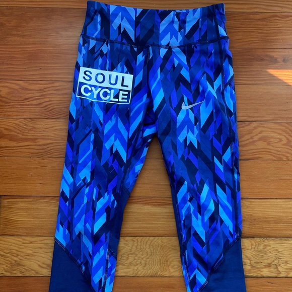 Soul Cycle Nike Leggings - Picture 3 of 7